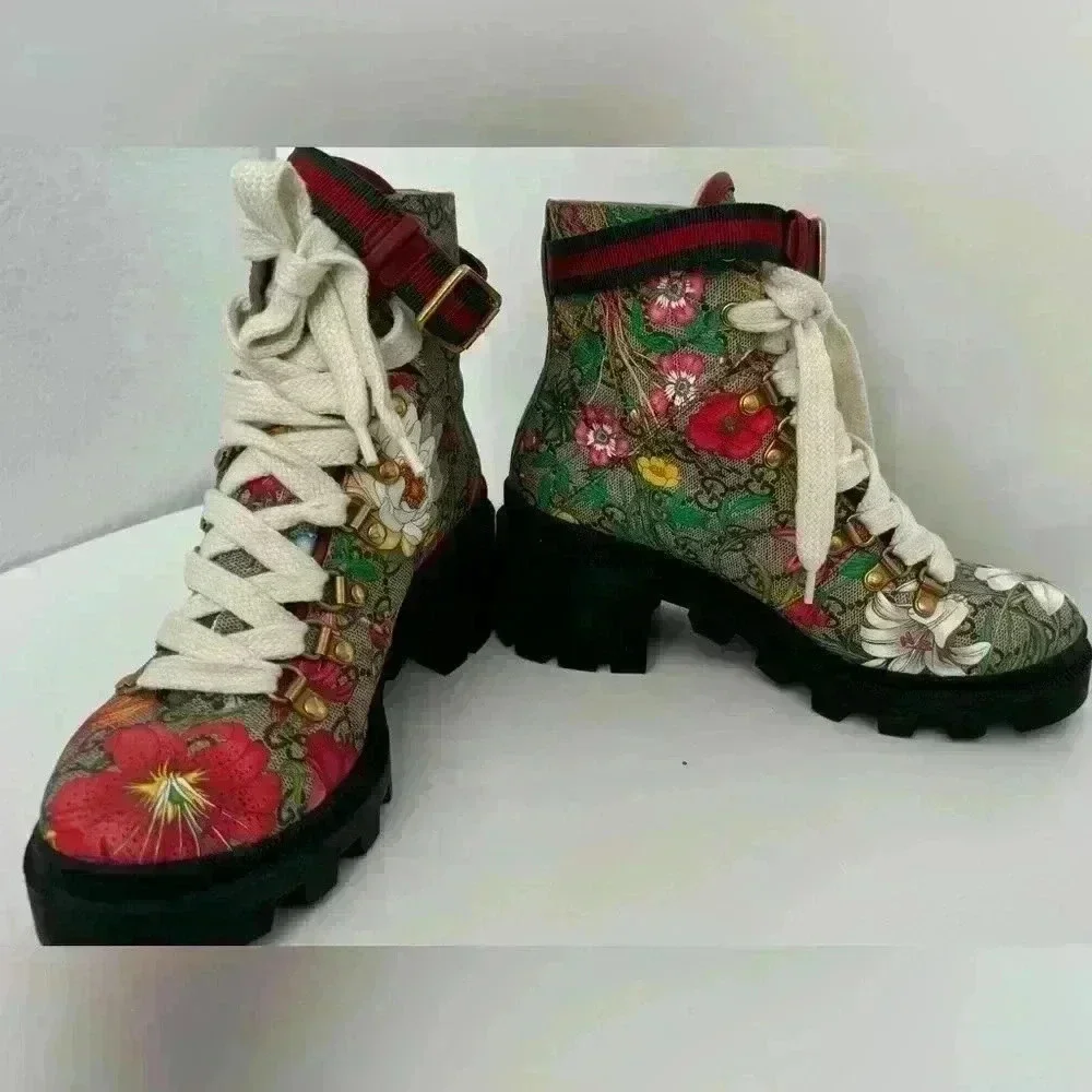 Like New Gucci made in Italy size 37.5 - Picture 9 of 9